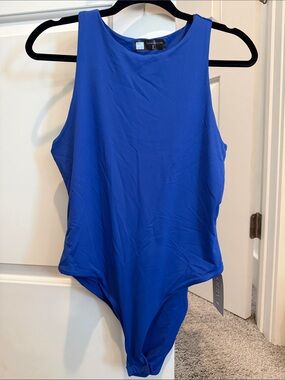 NWT BODYSUIT SZ-L